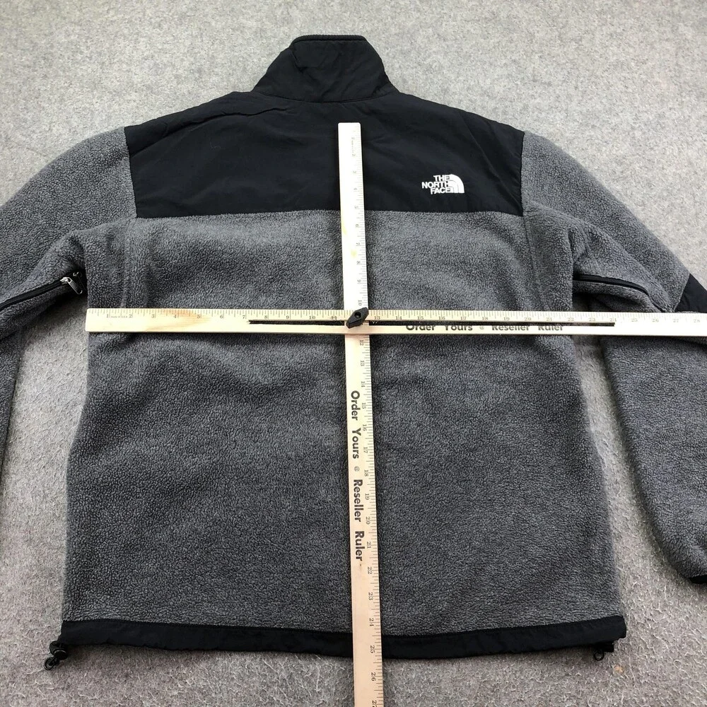 The North Face Jacket Mens Medium Gray Fleece Full Zip Pockets Outdoor Hiking